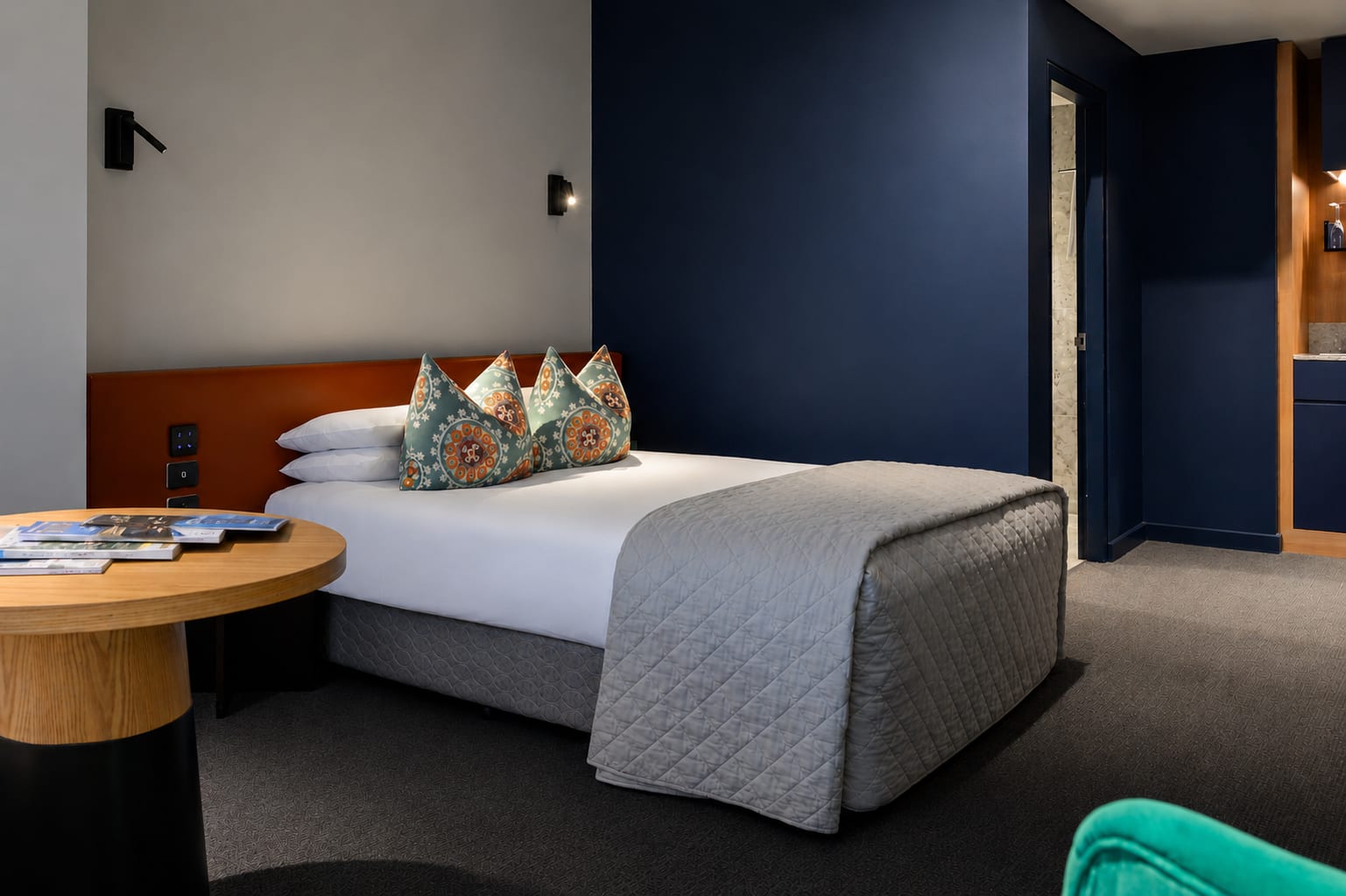 Deluxe Queen Room at Yallungah Boutique Hotel
